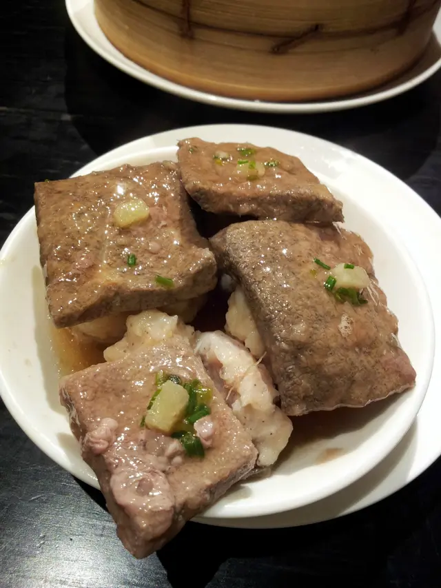 豬潤燒賣，中上水準