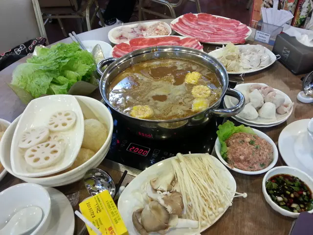 火鍋湯底及配料