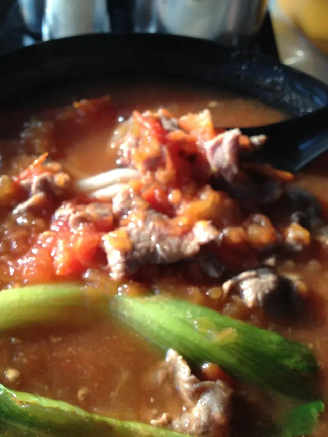 蕃茄牛肉烏冬