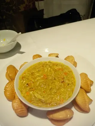 蟹粉蝴蝶餅，配白飯更好吃!