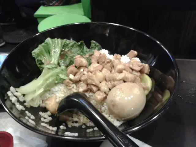 滷肉飯