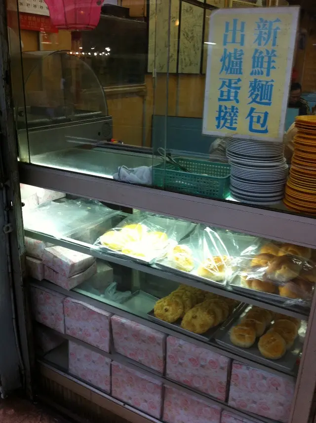 舊式西餅糕點架