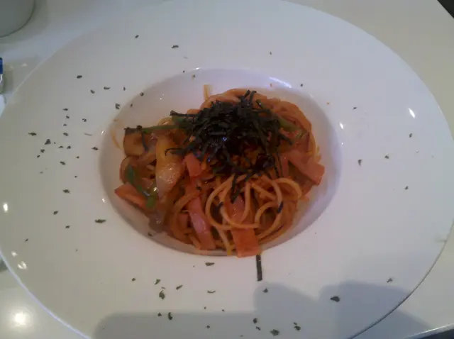 spagetti neopolitan