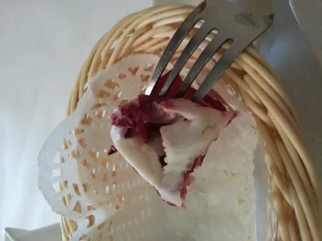 菜芯需切碎些，特澀口