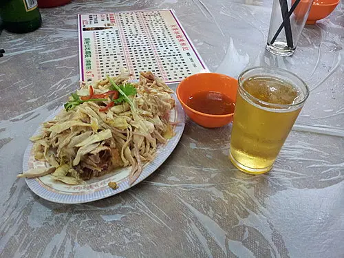 食到肚疴的手撕雞