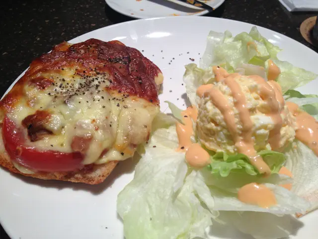 現烤燻雞吐司披薩