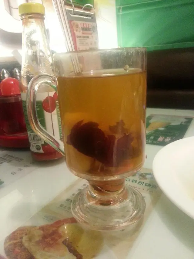 朋友點的紅棗茶,不過不失