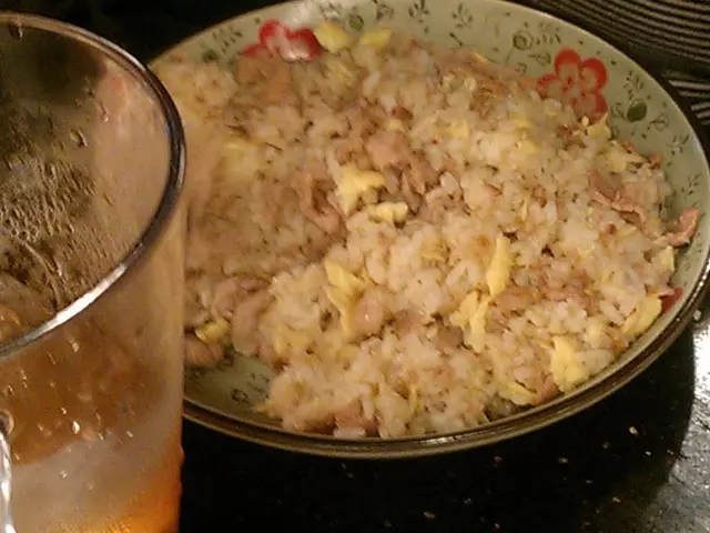 等左一個鐘的炒飯