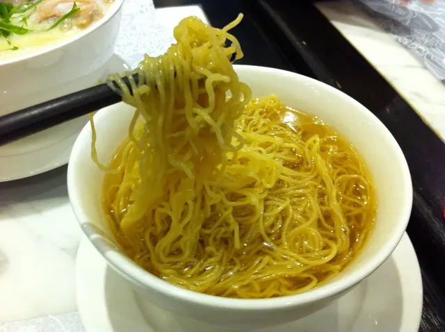鮮蝦雲吞麵