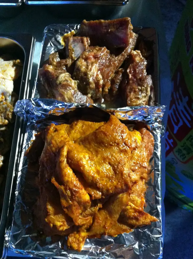 wow wow！我既最愛豬頸肉＆金莎骨