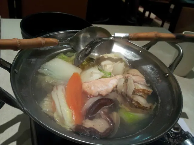 海鮮火鍋 - 煮熟後 $48