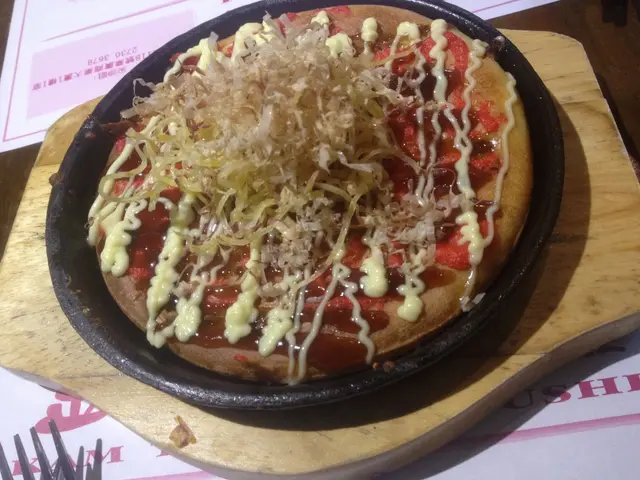 份量小,只有邊熱,帶有小小蝦膏味