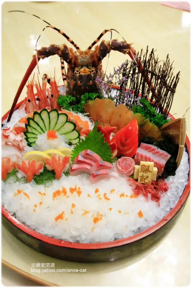 花龍蝦刺身拼盤