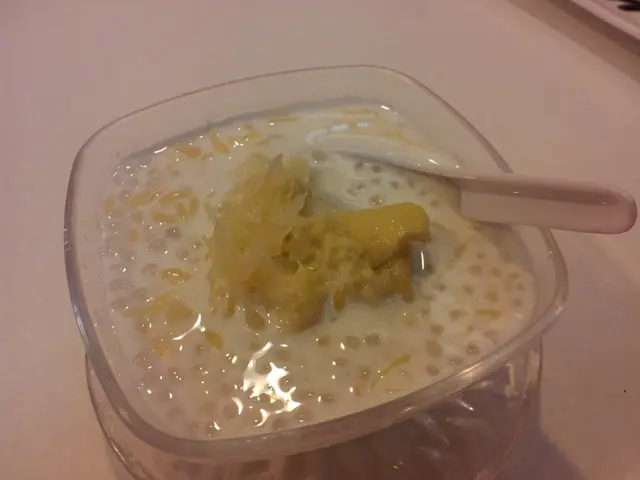 榴槤西柚西米露