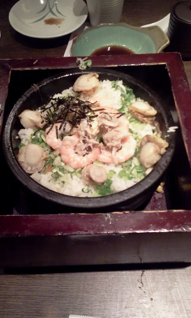 海鮮石頭鍋飯