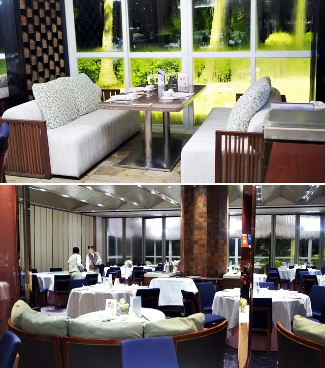 優雅座，像卡位般，可飽覽戶外的景色