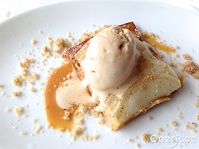 &#39;&#39;tarta demanzana&#39;&#39; mini apple tart with toffee - 中環的Fofo by el Willy
