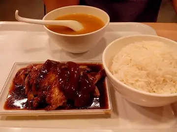 紅燒元蹄飯