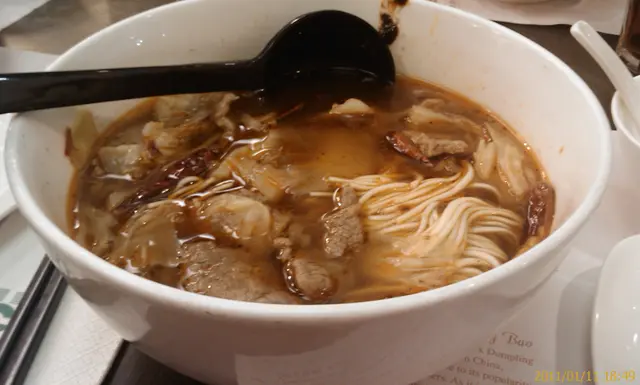 水煮牛肉拉面