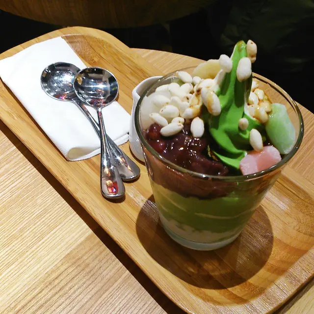 抹茶雪糕令人吃上癮~