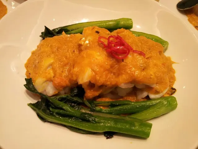 好像餐廳招牌龍王白肉卷一樣