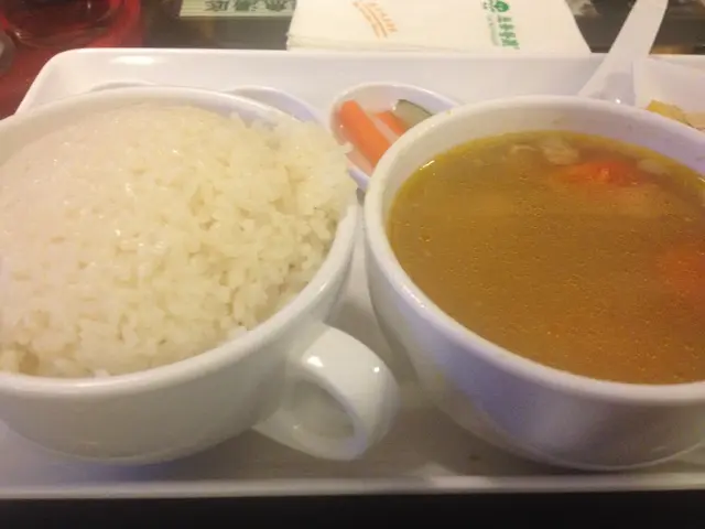 油飯、薯仔豬骨湯