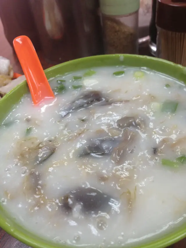 皮蛋瘦肉粥