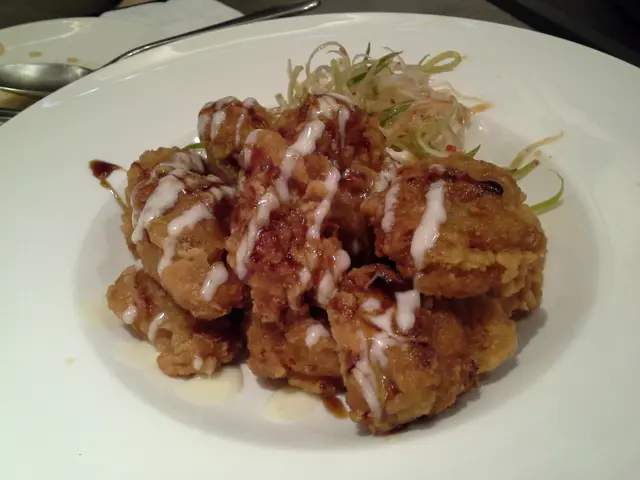 脆雞伴大葱沙律 $78