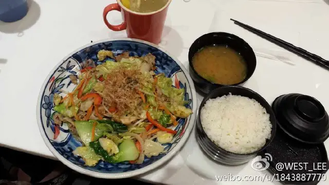 蒜香牛肉炒野菜