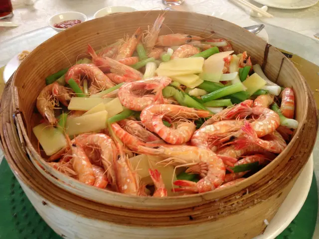 籠仔薑蔥蒸九節蝦