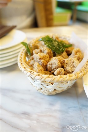 金黃鹽酥雞 - 旺角的茶木‧台式休閒餐廳