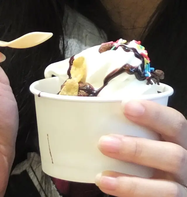 食左兩杯既yogart