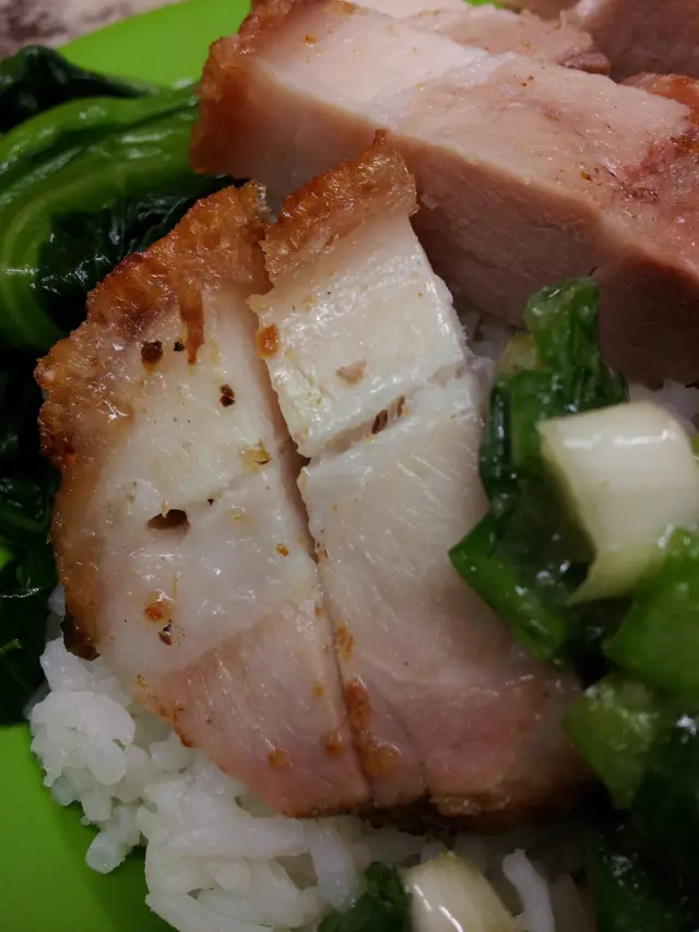 燒肉差一點點。