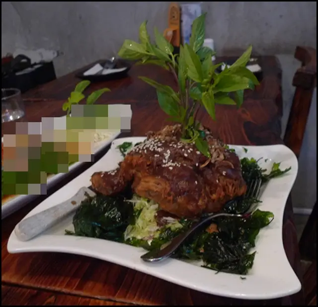 肉質鬆軟,充滿啖啖肉,肉質仲油水均勻。