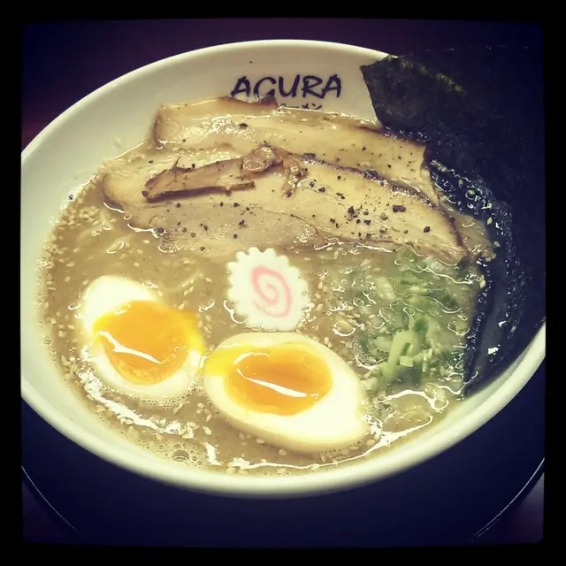 魚介鹽味豬骨湯拉麵