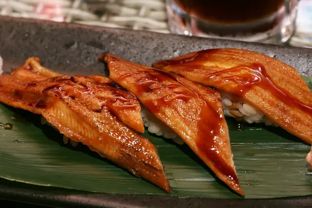 火灸鰻魚壽司