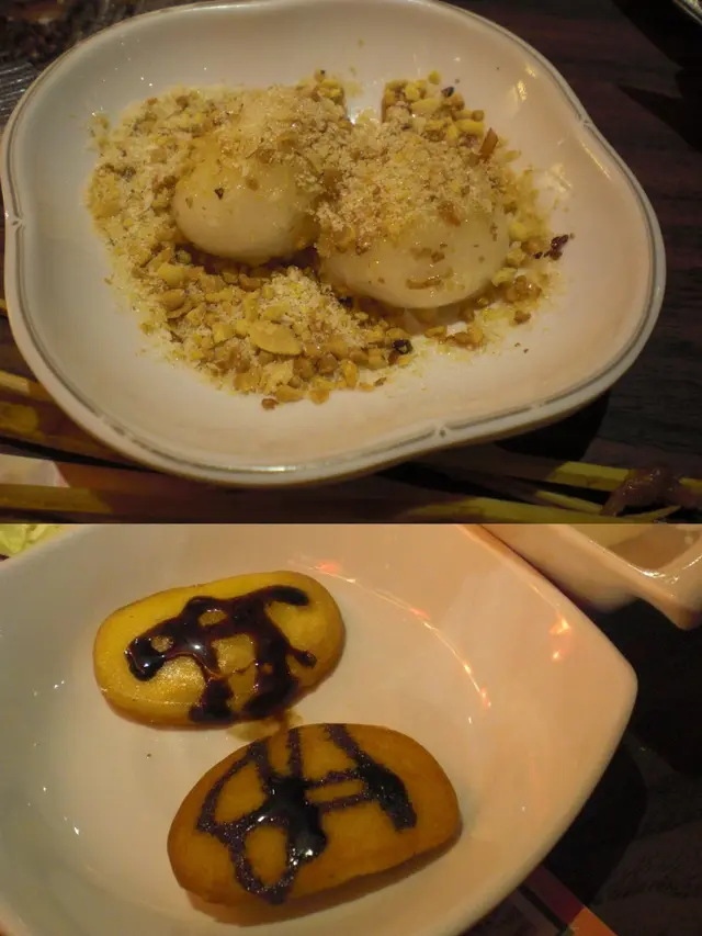 懷舊糖不甩（上）、朱古力脆吐司（下）。