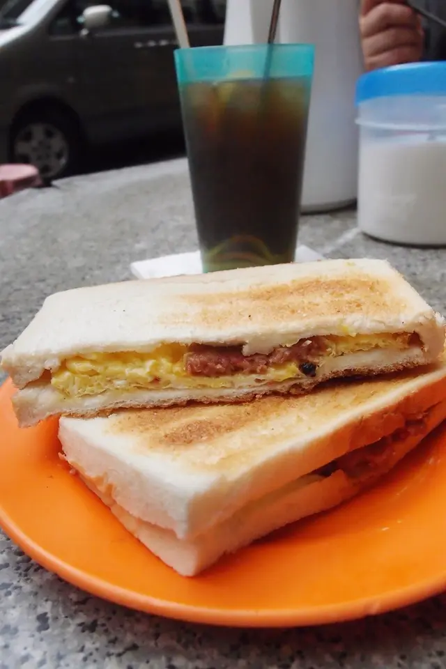 經典一分二的多士