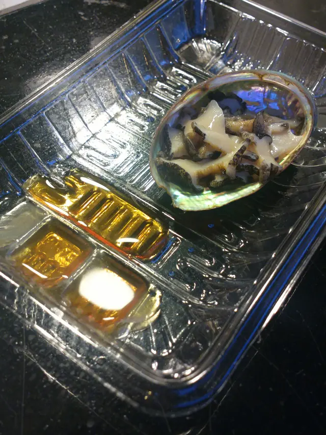 我不太好鮑魚刺身(太硬身), 但味道不錯