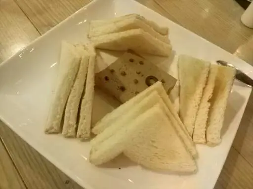 本身其實唔算太好鵝肝，但食呢個都唔溜又幾OK