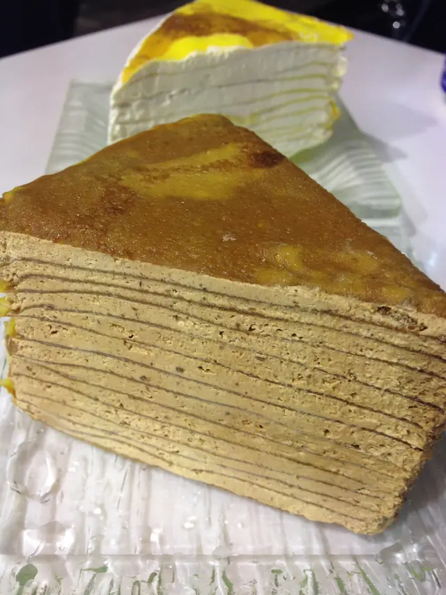 栗子味千層蛋糕唔太甜...正。