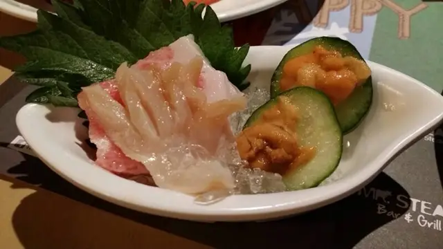 都幾新鮮,要排隊去拎