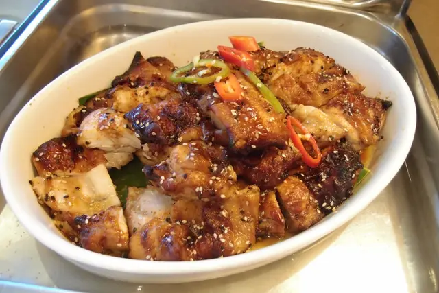 七味雞扒配燒鳥汁