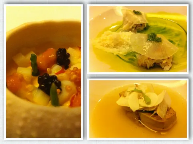 SEA （左）, CRAB （右上） & ''POIE'' THAI（右下）