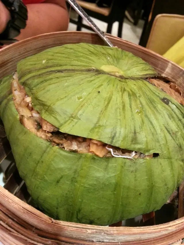 籠仔荷香茄粒梅菜焗飯