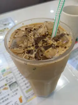過得去既凍啡多奶