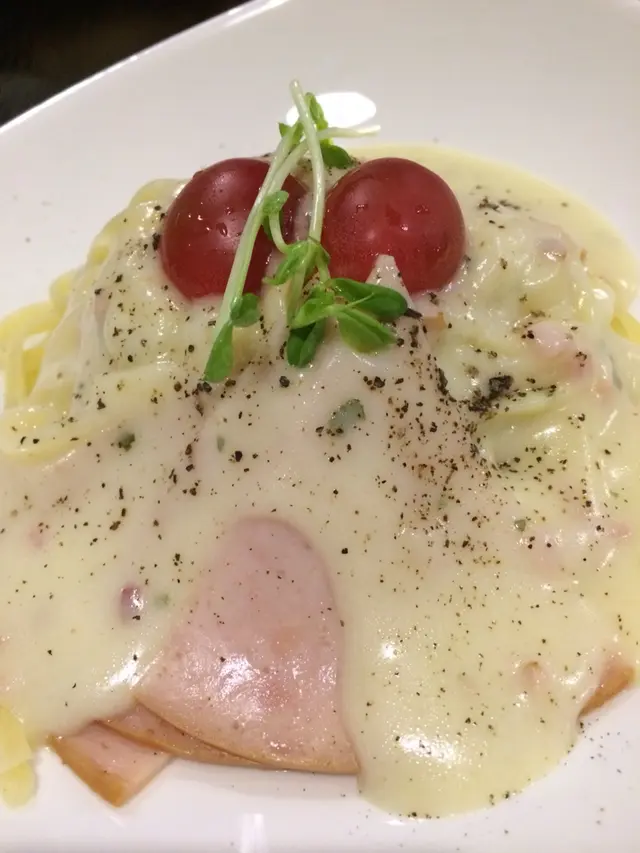 卡邦尼煙火雞片扁意粉