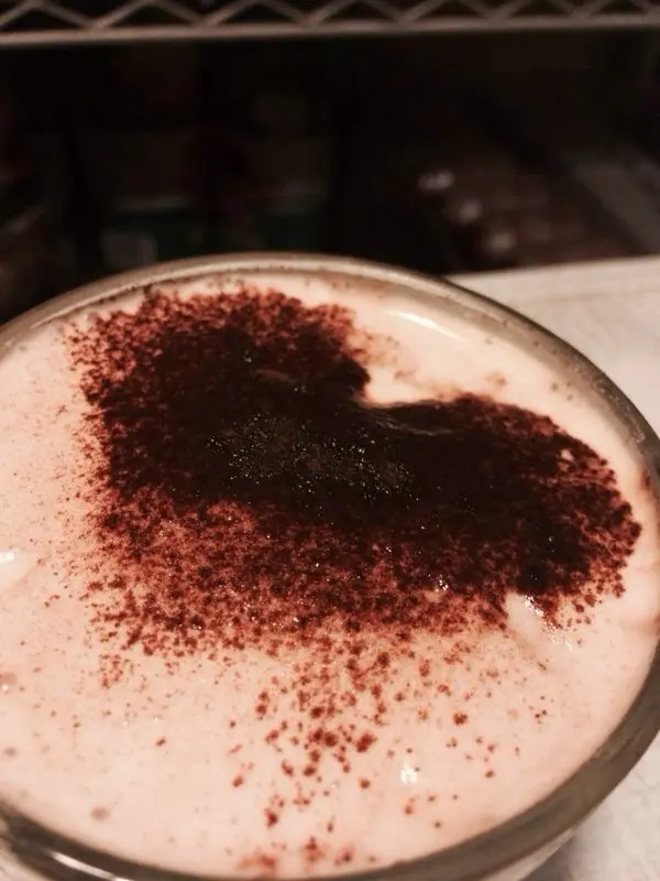 咖啡味道不濃, 但入口好香滑