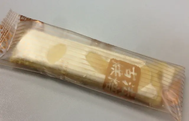 original杏仁批，四款中，味道比其他好