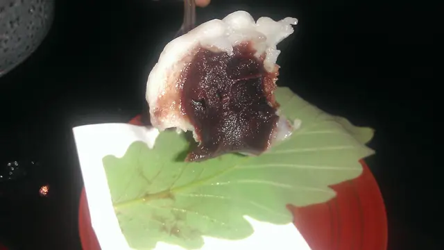 內裏紅豆蓉甚香滑